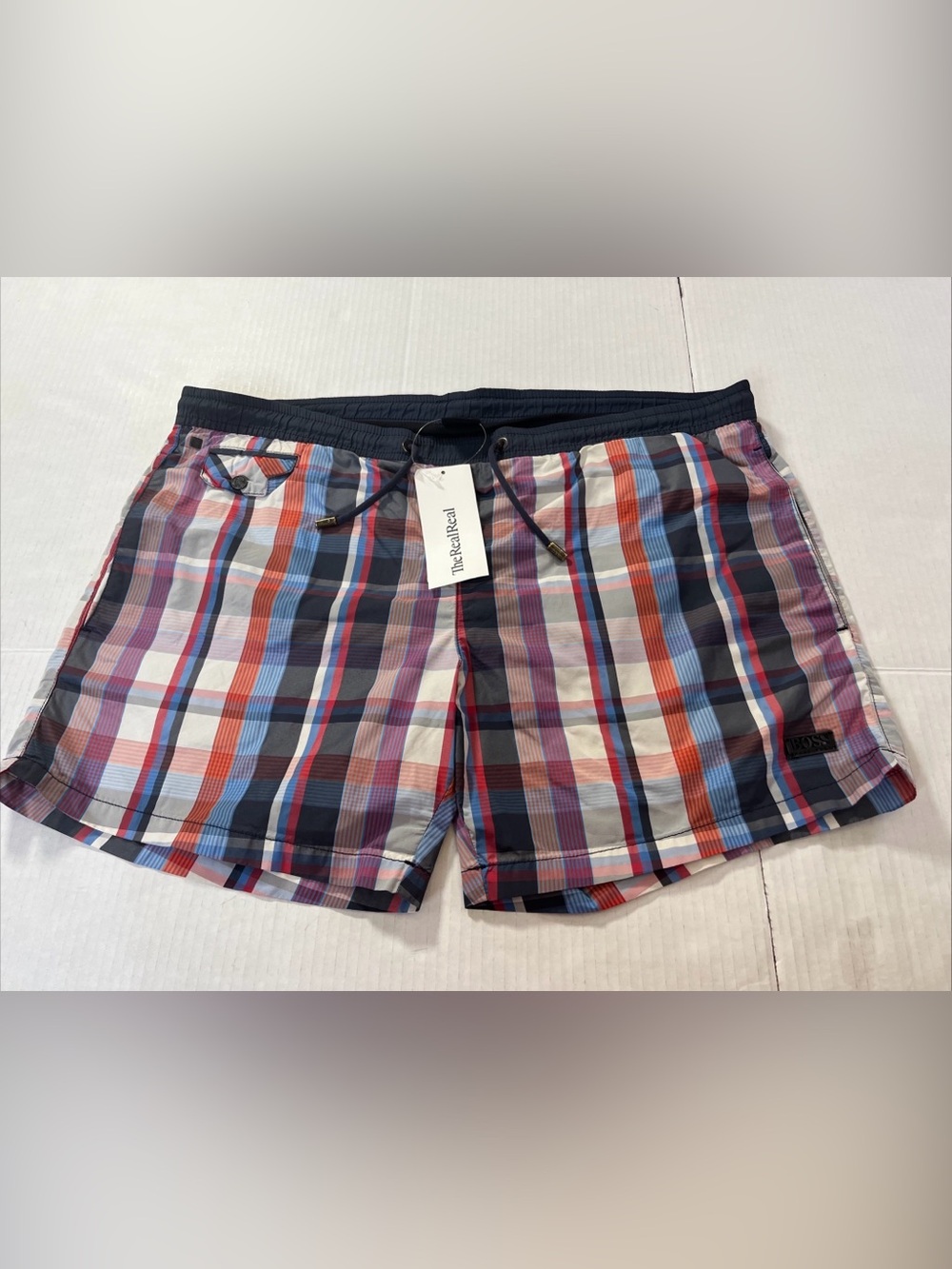 Hugo Boss Catshark Multicolor Plaid Swim Trunks Men’s Size Small Shorts